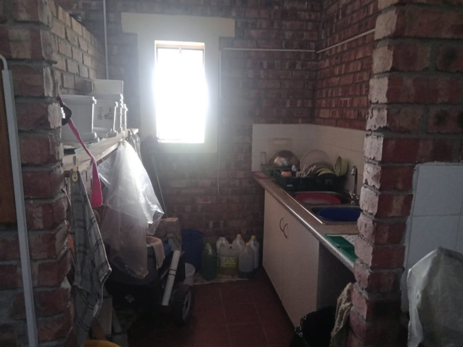 Commercial Property for Sale in Paradise Beach Eastern Cape